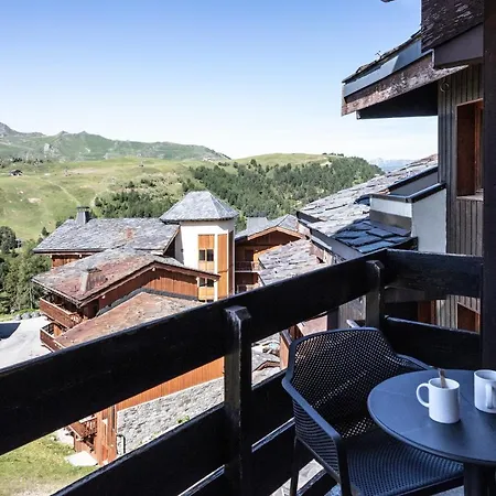 Le Centaure Aparthotel 4*