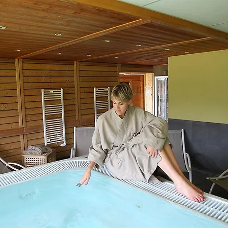 Le Centaure Aparthotel 4*